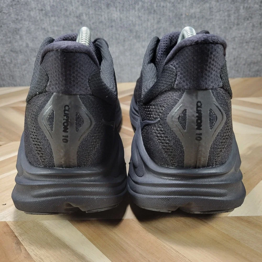 Hoka One One HOKA Clifton 10 Triple Black Size 13 D Sneakers Comfort Cushioned